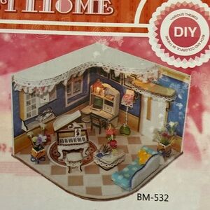 DIY Miniature Dollhouse Kit NWOT